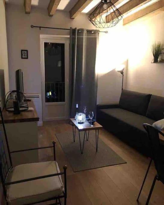 Veroliv : Superbe Appartement Renove Proche Du Centre-Ville Le Creusot Kültér fotó